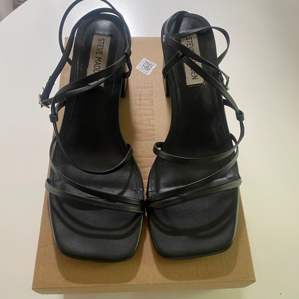 Steve Madden Alyce Sandal, Black Leather 6.5